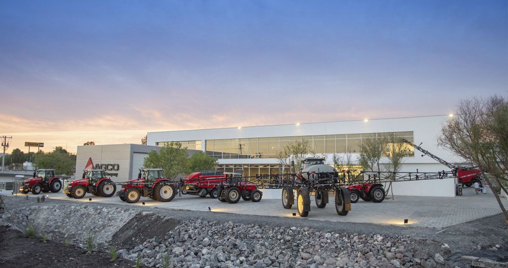 AGCO inaugura nueva planta de tractores en México. Esta nueva inversión consolida el crecimiento de ventas en los últimos años para expandir operaciones en el país.